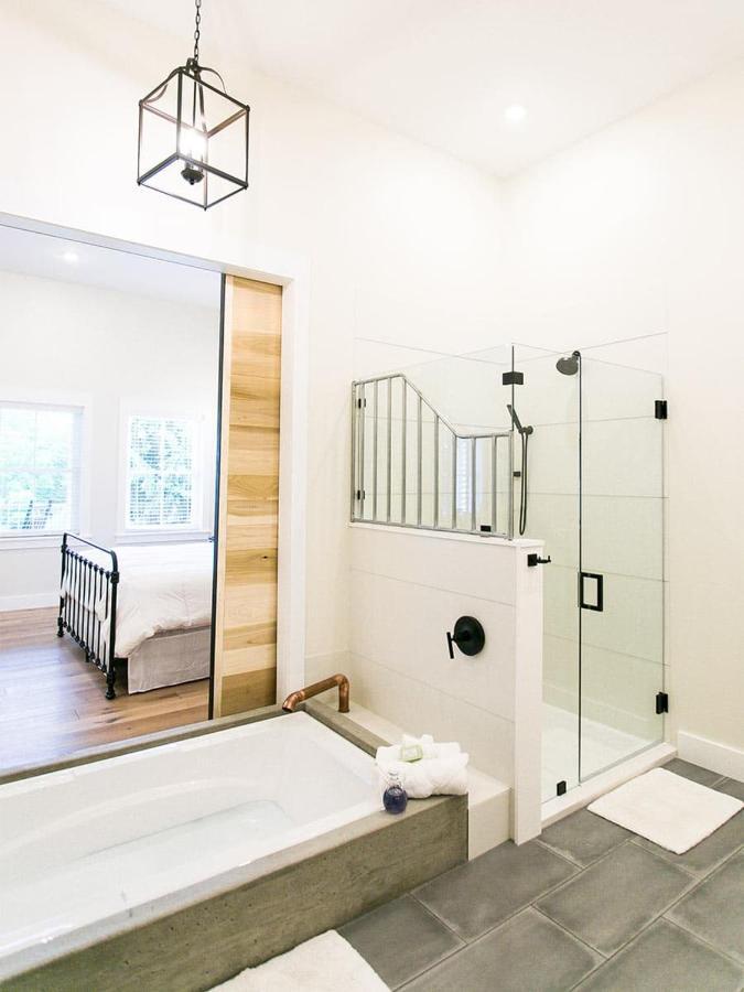 Farmhouse Suites By Amish Country Lodging Millersburg Εξωτερικό φωτογραφία