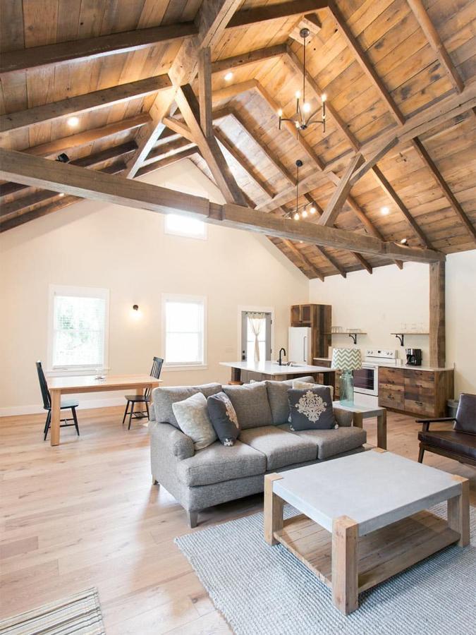 Farmhouse Suites By Amish Country Lodging Millersburg Εξωτερικό φωτογραφία