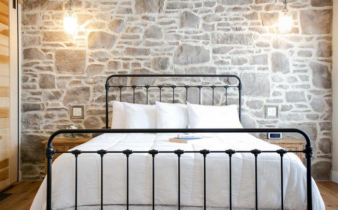 Farmhouse Suites By Amish Country Lodging Millersburg Εξωτερικό φωτογραφία
