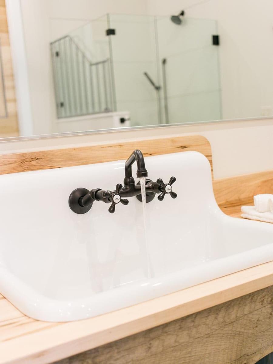 Farmhouse Suites By Amish Country Lodging Millersburg Εξωτερικό φωτογραφία