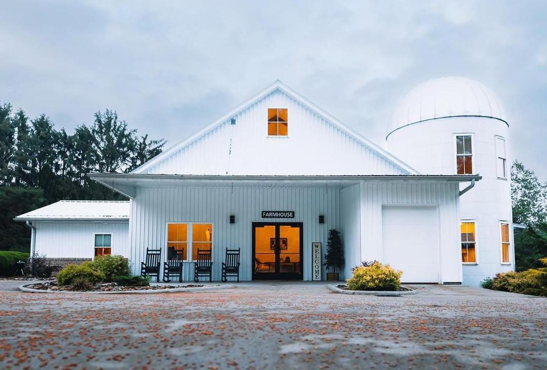 Farmhouse Suites By Amish Country Lodging Millersburg Εξωτερικό φωτογραφία